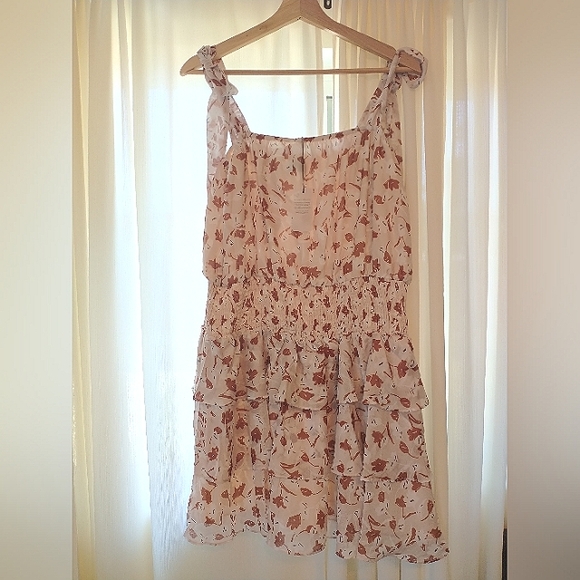 NEW Minkpink Elena Mini Dress Size Extra Large Brown Floral Ruche Ruffle XL - Picture 3 of 13